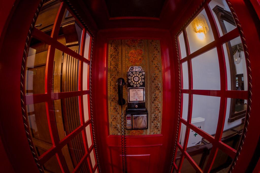 Emire Boutique Hotel Zarnesti Exterior photo